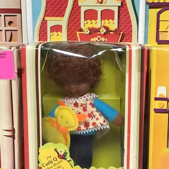 Lot of Nine (9) Vintage 1975 "Honey Hill Bunch" Dolls - by Mattel - Picture 2 of 13